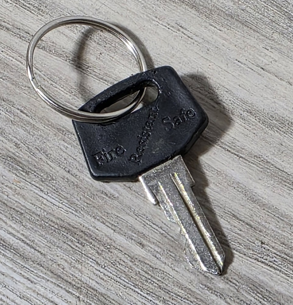 Brinks Home Security Locked Box Fire Safe Rated 1/2 Hour w/Key