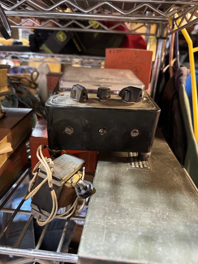 Vintage Mac Tools ET-850 Tach Dwell Volt Ohmmeter - Untested