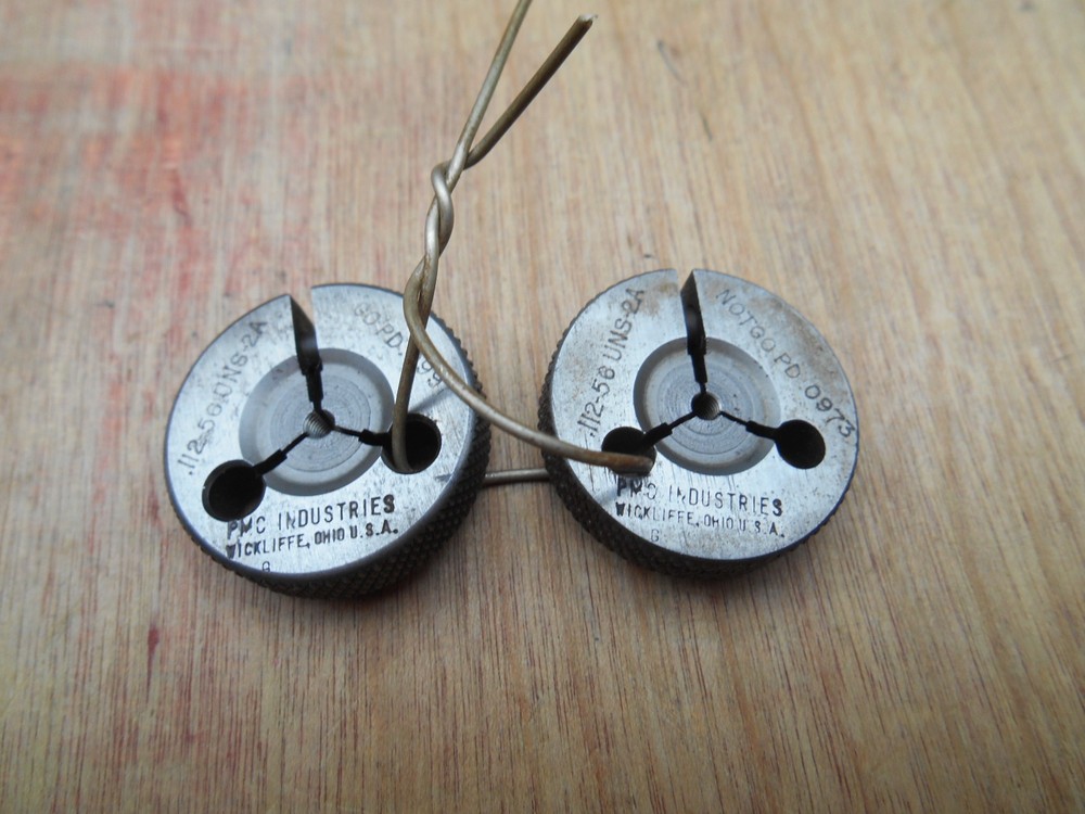 .112 - 58 UNS-2A ,  THREAD RING GAGES , GO , NO GO