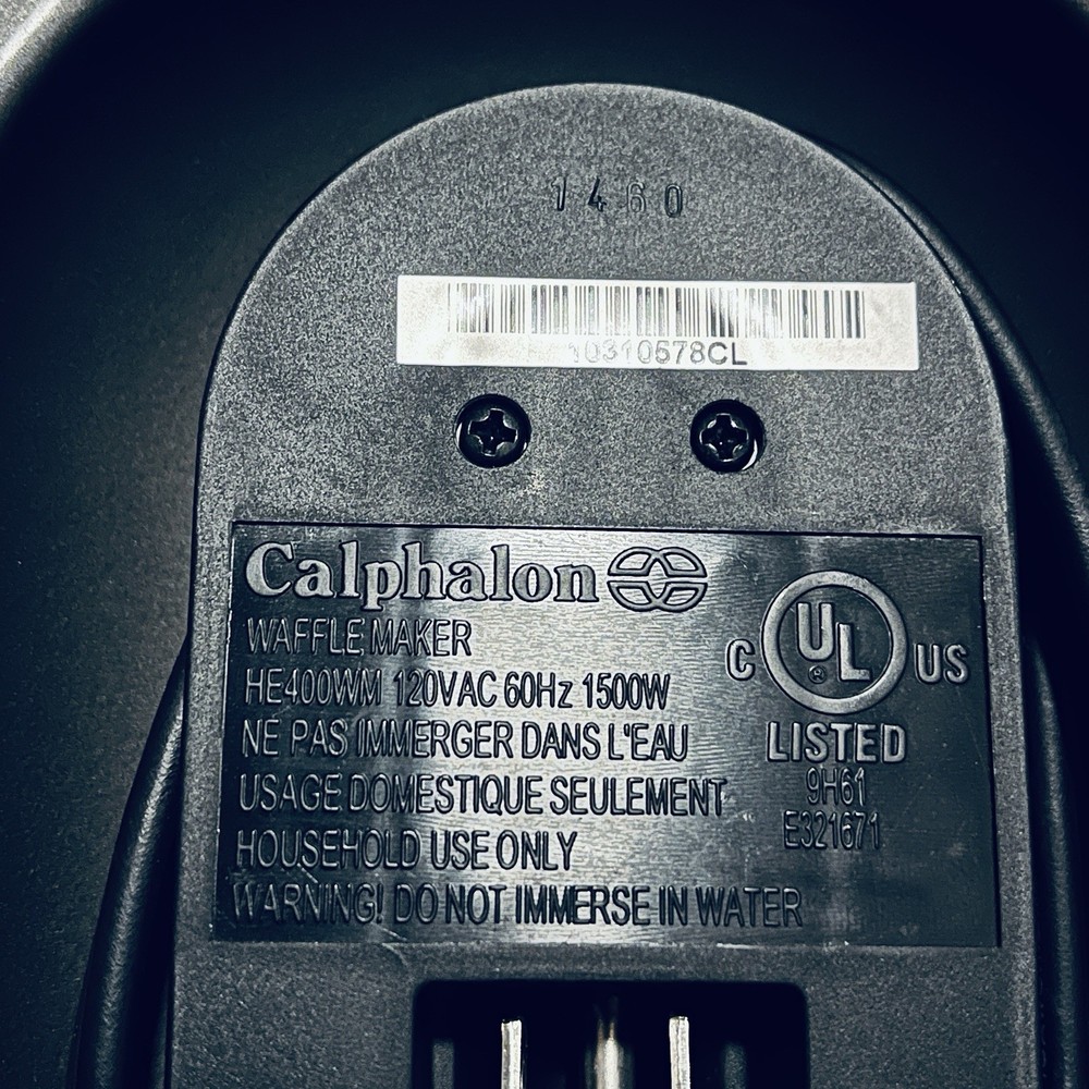 Calphalon Waffle Maker 4-Slice Silver Good Adjustable Browning Control Dial