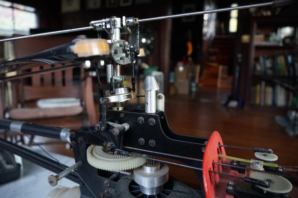 Vintage Schuller helicopter superior