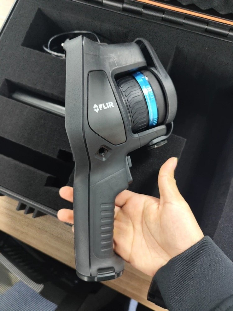 Flir E76 Advanced Thermal Camera
