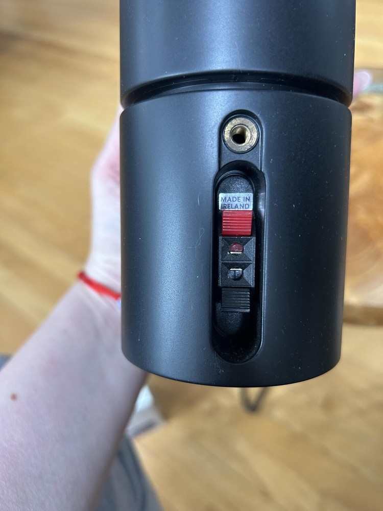 Bose Acoustimass Cube Speaker System