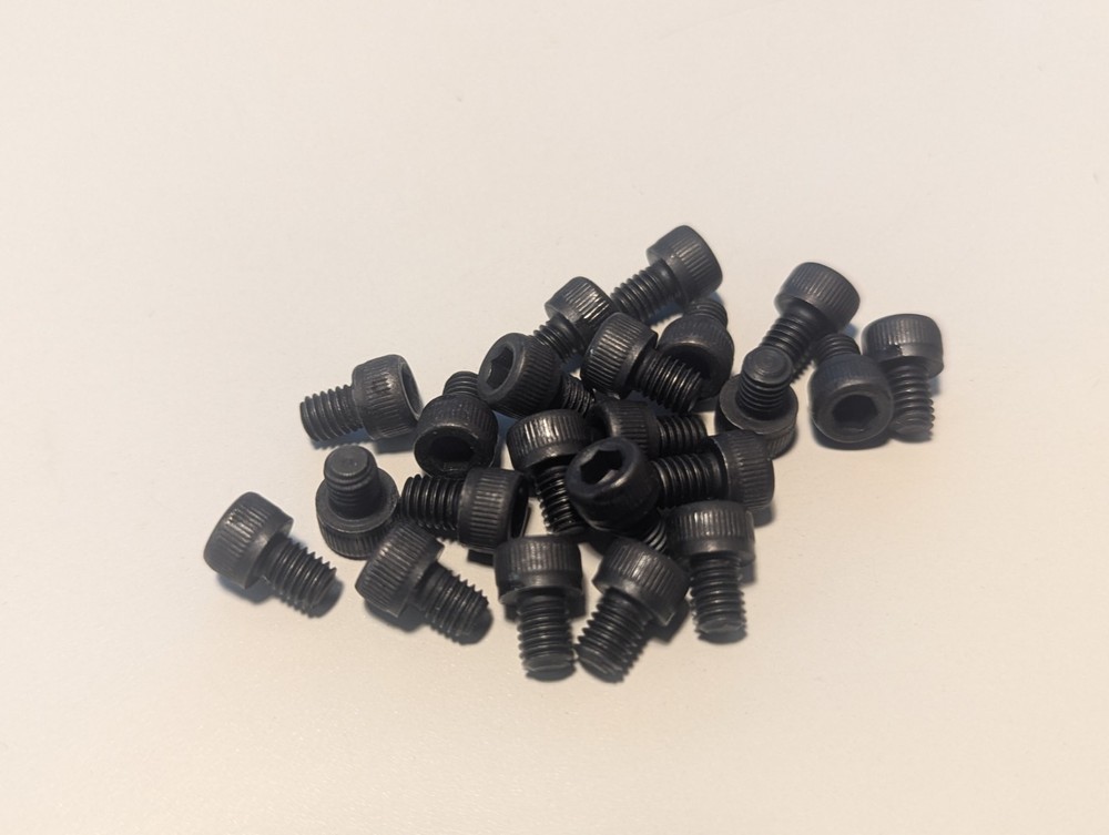 #10-32 X 1/4" ALLOY SOCKET HEAD CAP SCREW FINE THREAD 25 EACH
