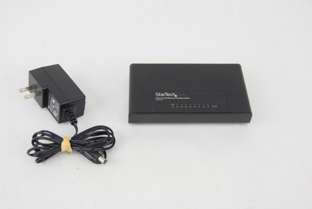 Startech DS81072 8 Port Ethernet Switch 10/100
