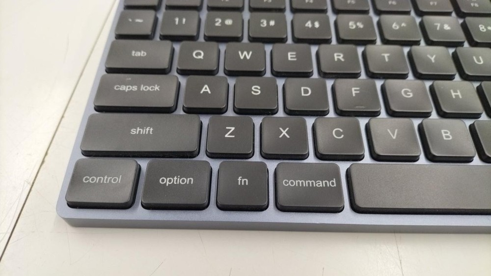 Keyboard Model LP85 VISSLES