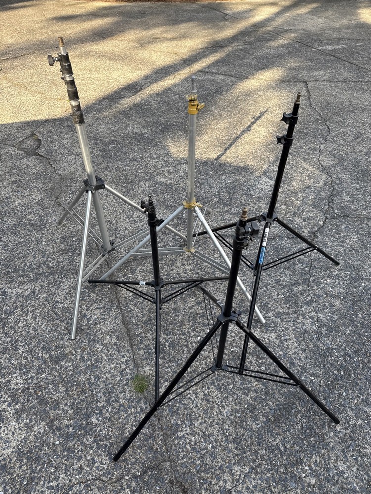 5 Folding Photography Light Stands