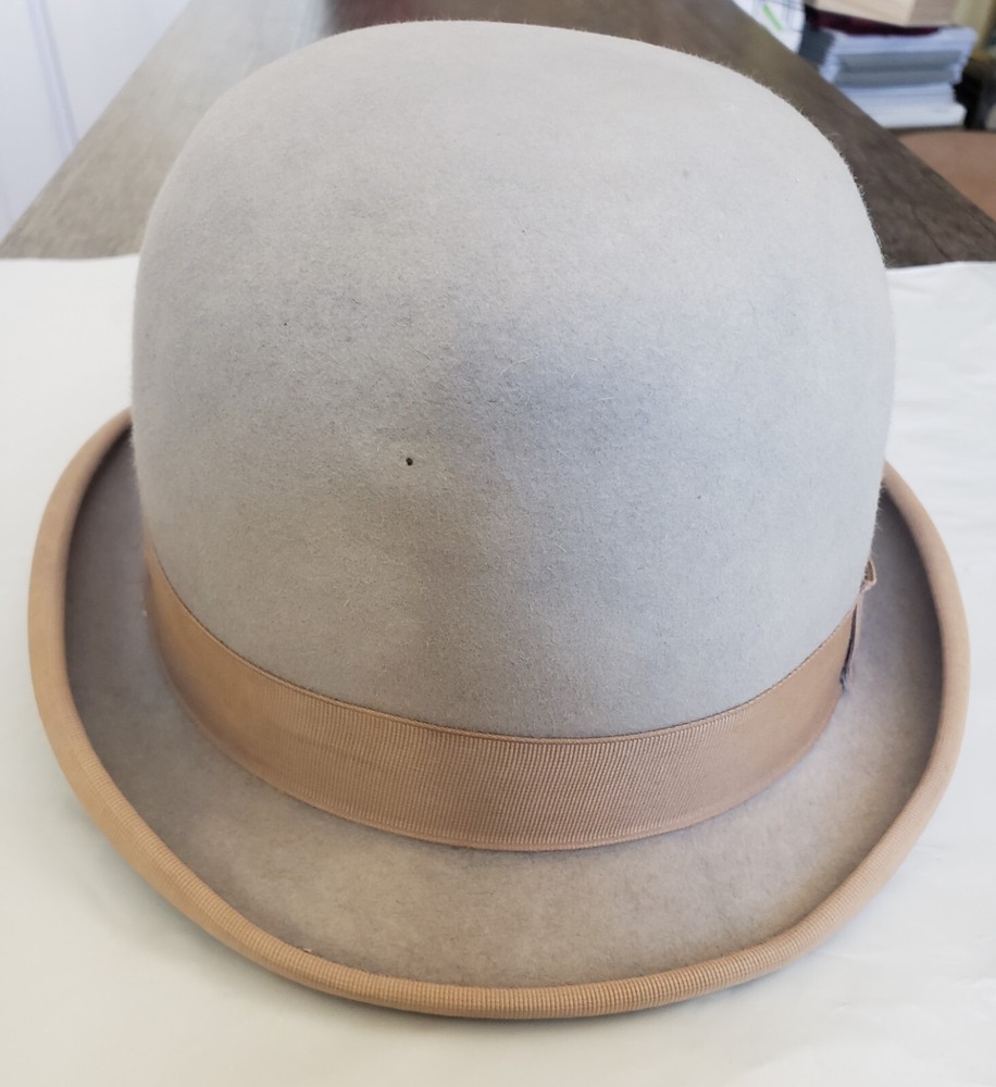 Gray Le Cheval Saddleseat Derby, size 6 3/4