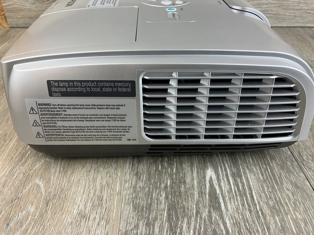 Epson Powerlite 4 Projector With Remote Manuals Cords Cd Carrying Case
