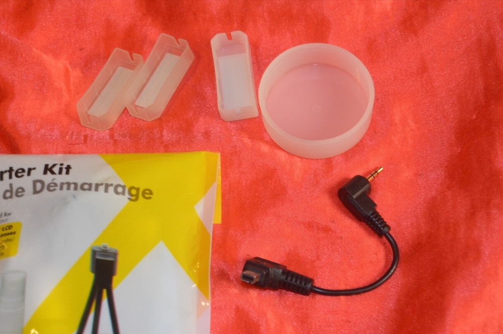 Digital Camera DSLR Starter Kit Flash USB Jack Cord Adapters Cable Nikon Pkg LOT