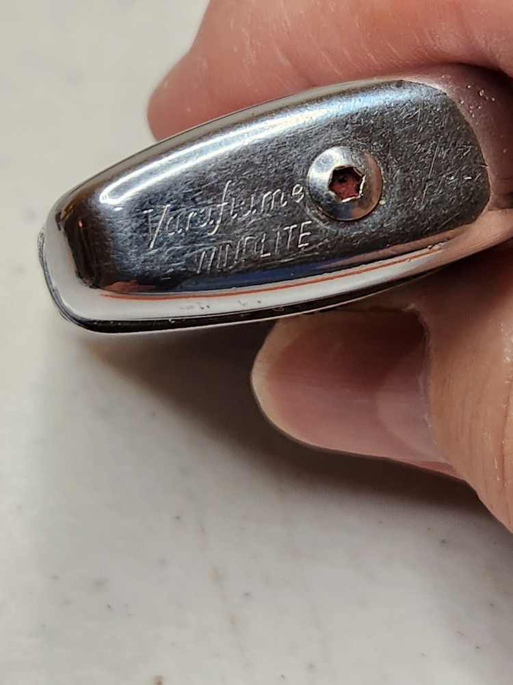 Vintage RONSON ATOMIC VARAFLAME WINDLITE LIGHTER