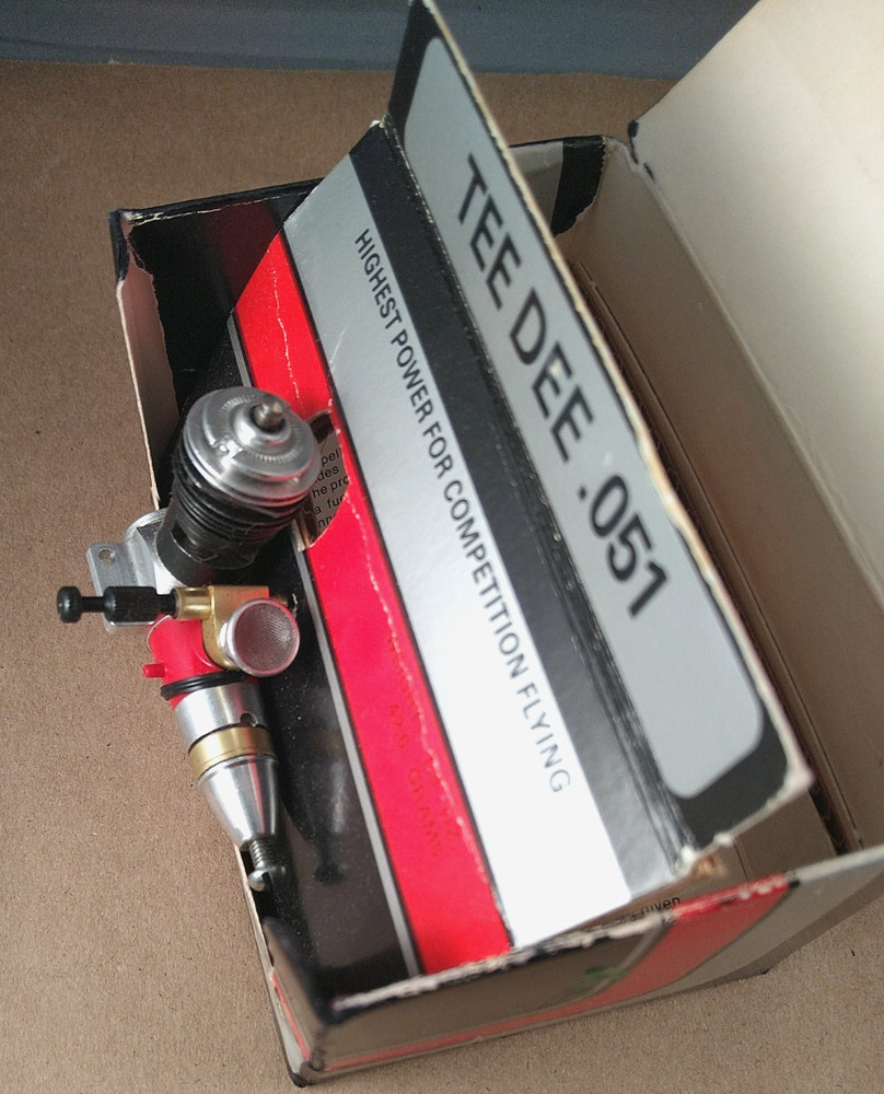 Cox Tee Dee .051 no. 200 Model Airplane Nitro Engine