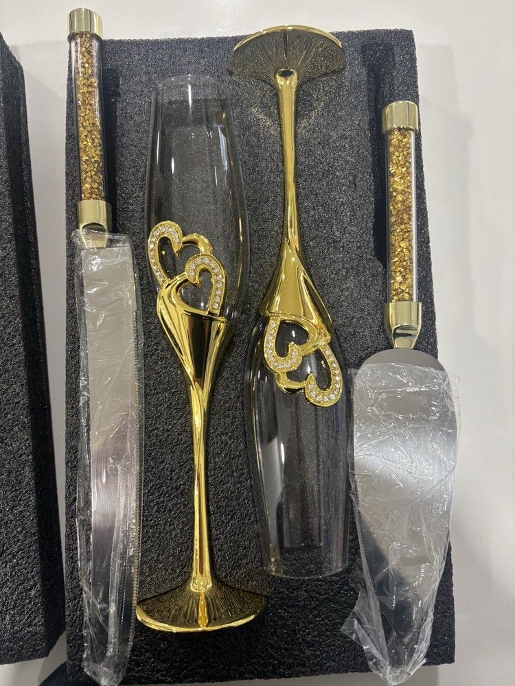Gold Wedding Champagne Flute And Cake Server Set