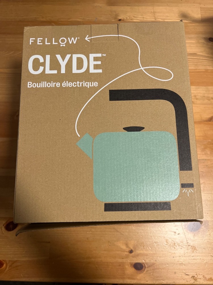 Fellow Clyde Electric Tea Kettle 1.5L 360° Swivel Base Smoke Green CE01AAUS