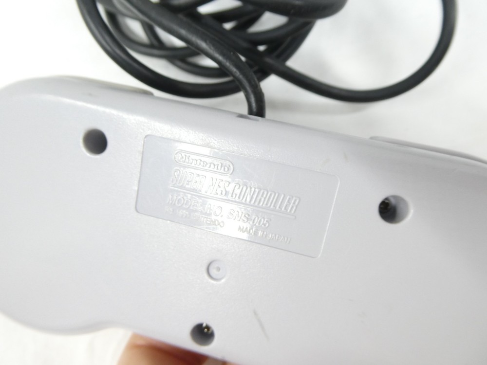 Nintendo SNSP-005 SNES Original Controller - Gray