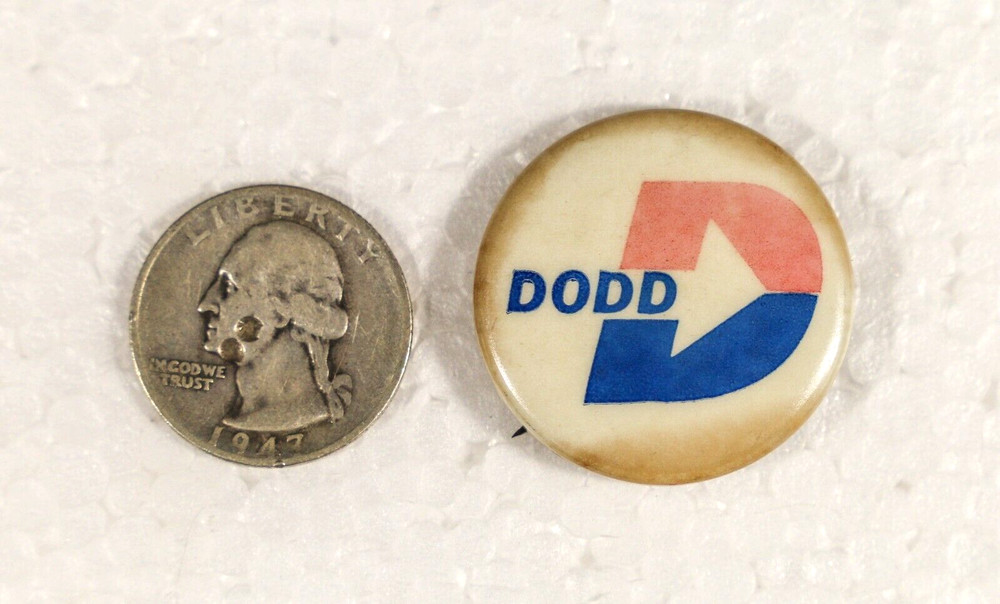 Christopher Dodd Pinback Campaign Button Connecticut Democratic Senator 1959-71