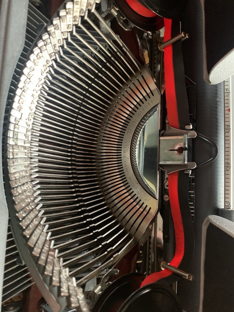 olympia sm2 typewriter, Congress Elite