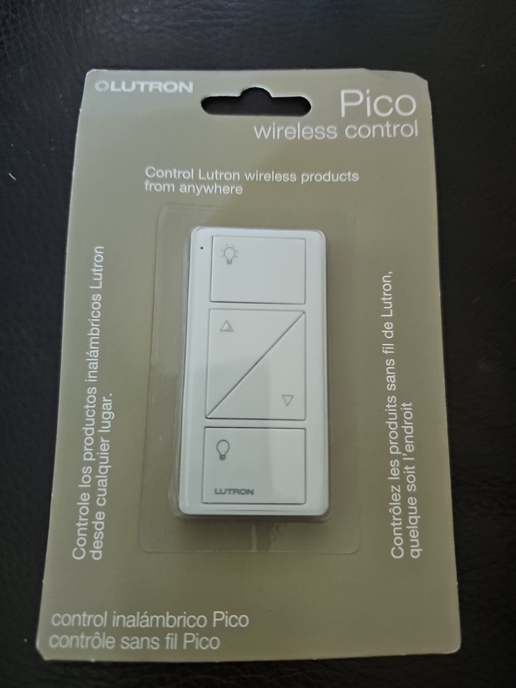 Lutron PJ2-4B-GWH-L31 4-Button Wireless Control (White)