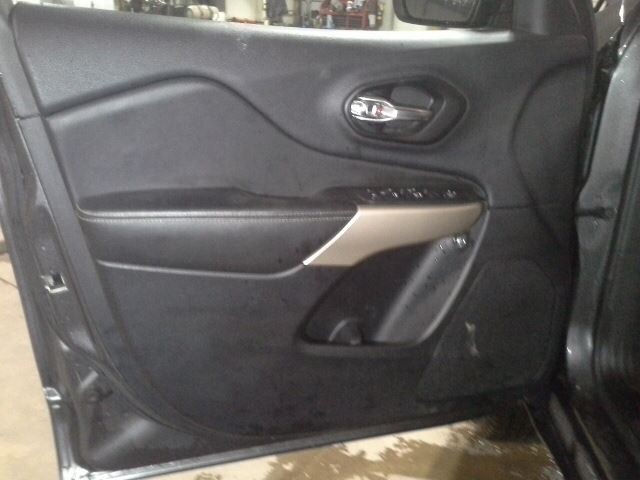 2018 Jeep Cherokee Driver Front Headrest Only Black Leather