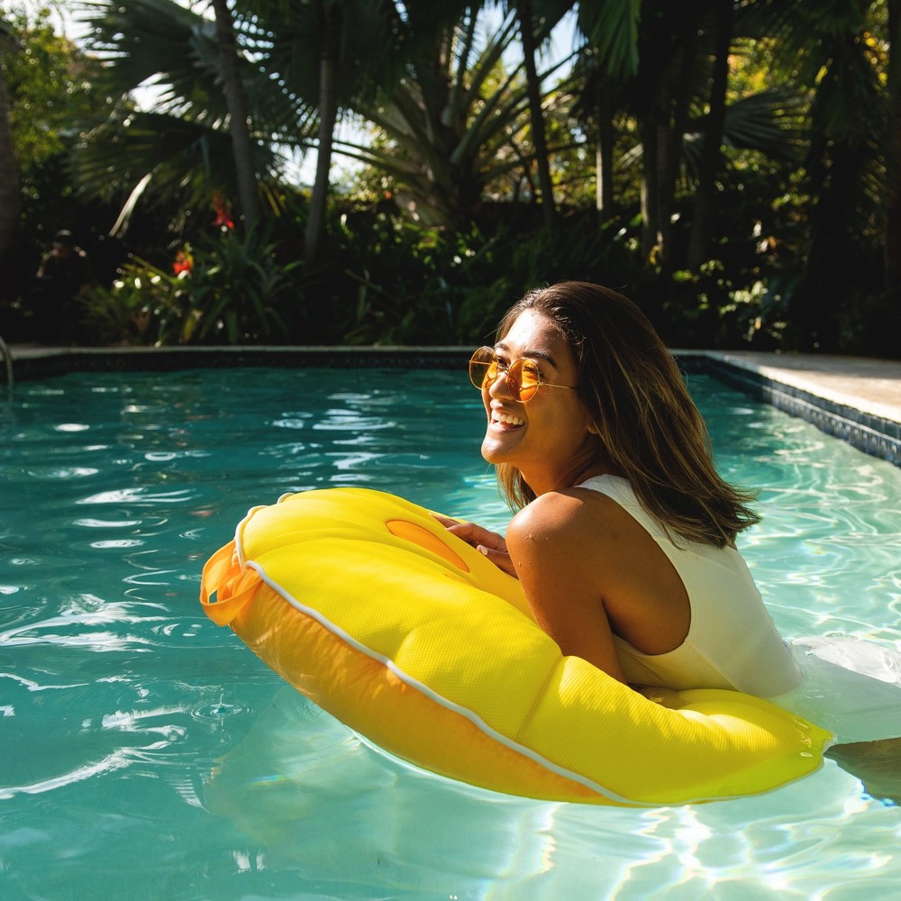 Fruit Slice Small No Inflation Needed Pool Float, Lemon Mesh, 4 feet Big