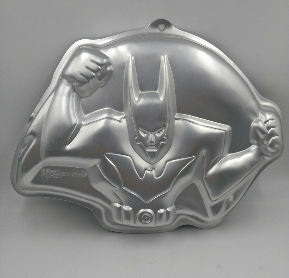 Wilton Batman and Beyond Cake Pan, 2105-9900. Dated 2000