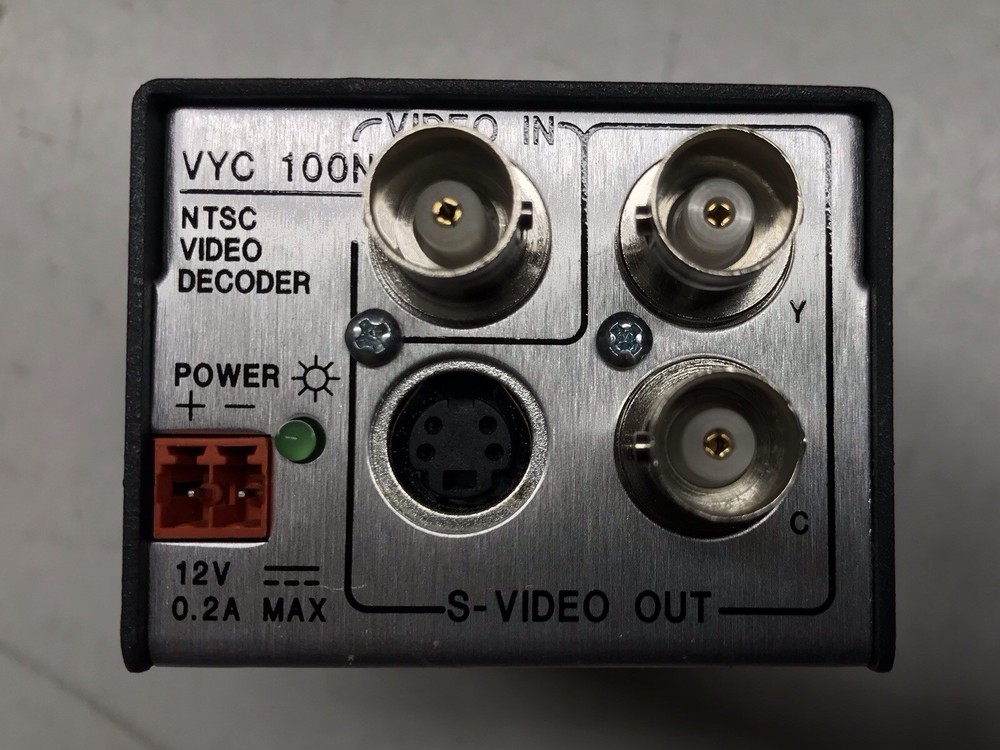 EXTRON VERSA TOOLS VYC 100N VIDEO NTSC DECODER & ADAPTER FREE SHIP