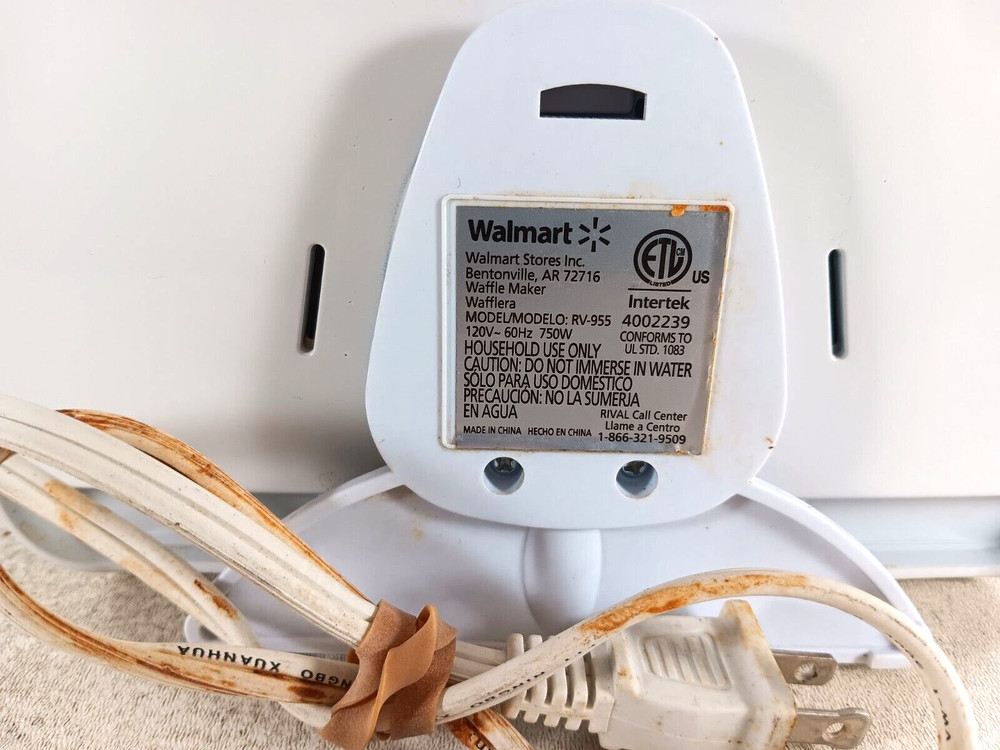 Rival RV-955 Waffle Maker