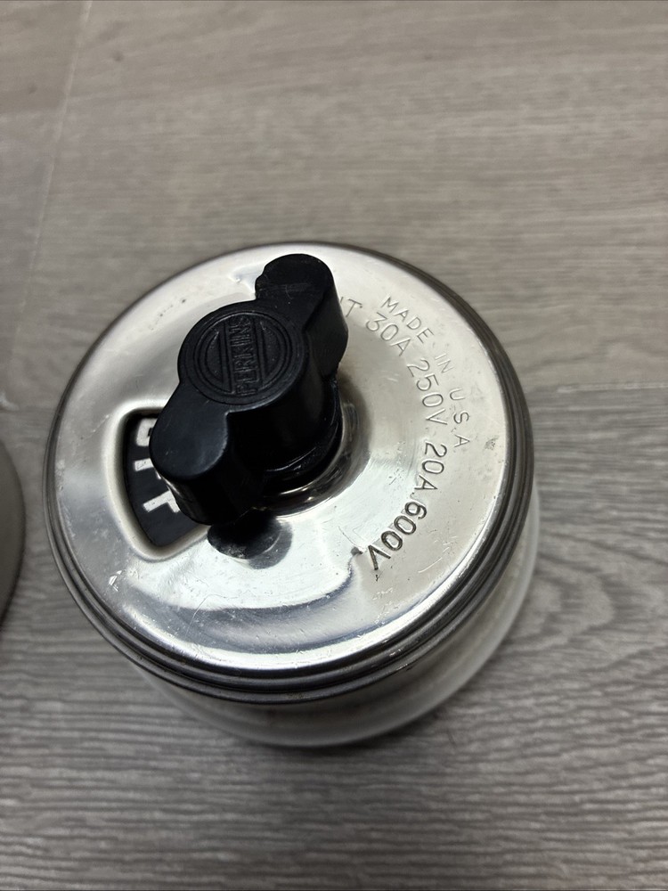 (2) Bryant Surface Rotary Switch 30A & 40A Single Pulls (See Desc)