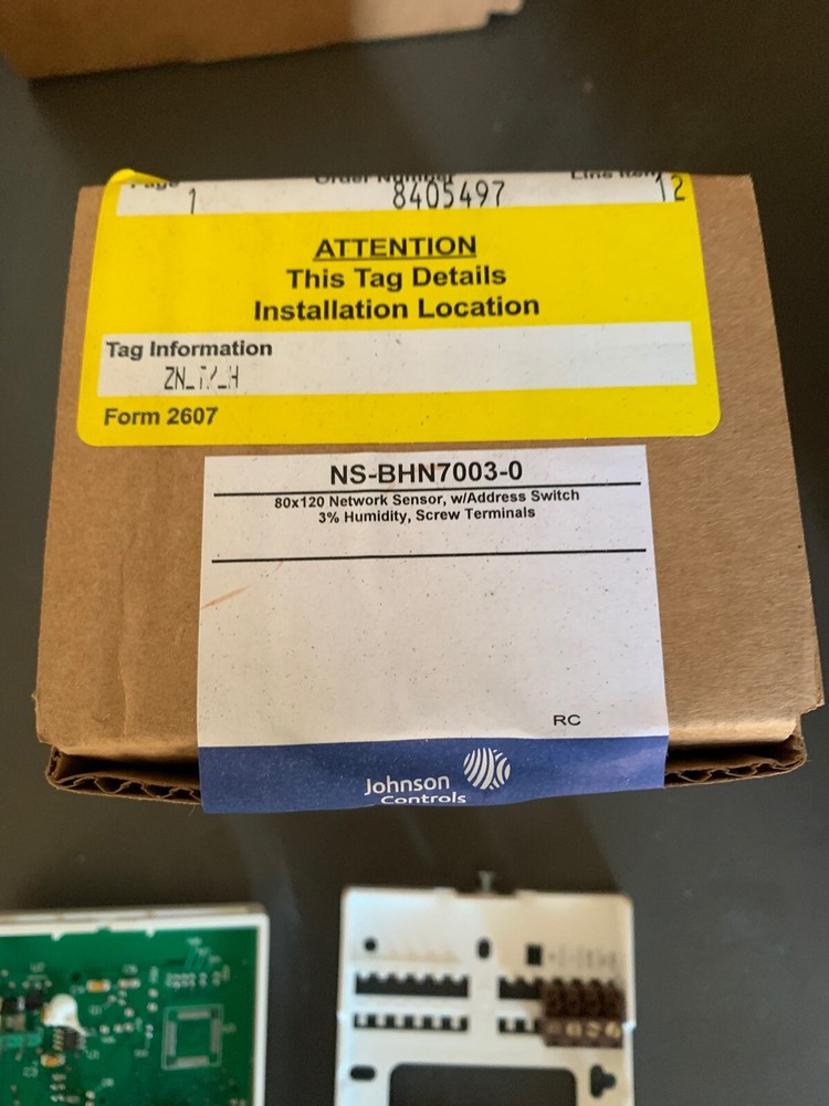 Thermostat Johnson Controls NS-BHN7003-0