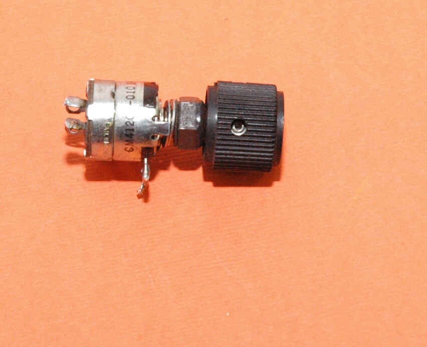 ROCKWELL COLLINS PRC-515 RU-20 - VOLUME POTENTIOMETER w/ SWITCH