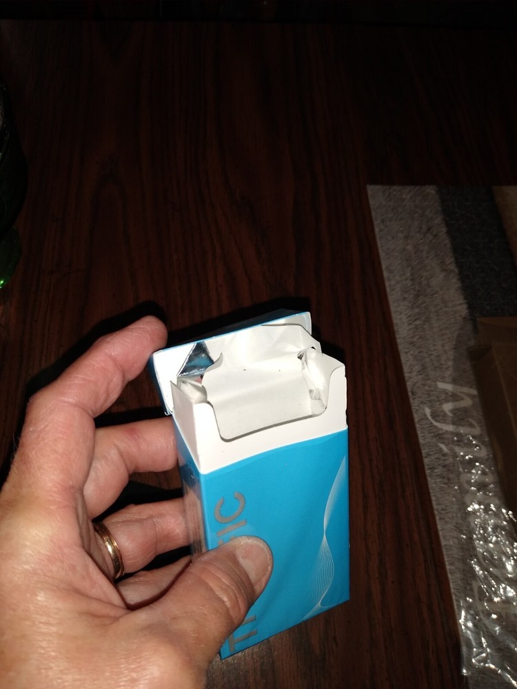 65 EMPTY Traffic Cigarette Boxes - FLIP TOP - EMPTY for crafts-Free Shipping