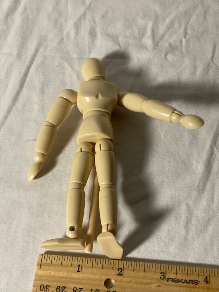 Art model Plastic Human Articulated 5 3/4”