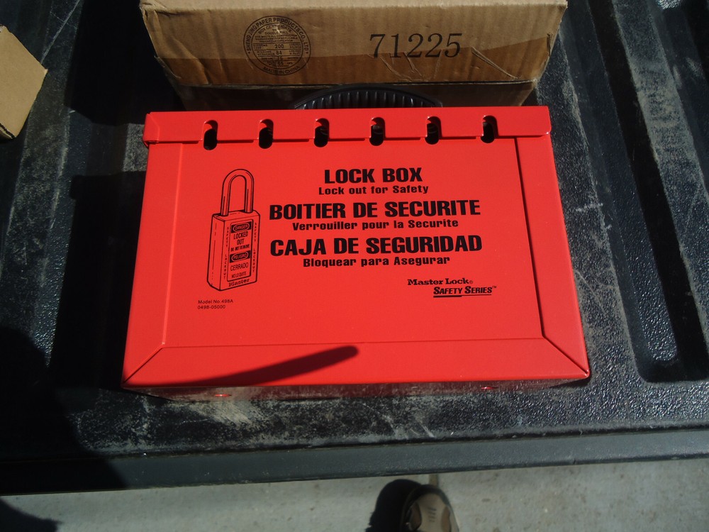 NEW, MASTERLOCK , H-5069, Group Lock Box, 12-Lock Capacity