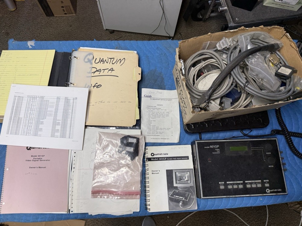 Quantum Data/Teledyne 801GP Portable Video Signal Generator