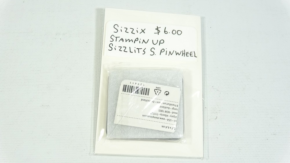 Sizzix Scribbles Swirl Metal Die