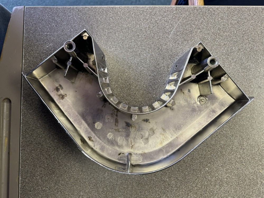 Dynamo Corner Casting 1 EACH CHROME rounded corner