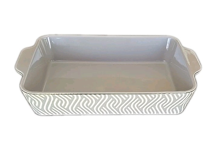 Thyme & Table ~ MADISON ~ Multi-Colored ~ 4 Quart ~ Stoneware ~ Large Baker