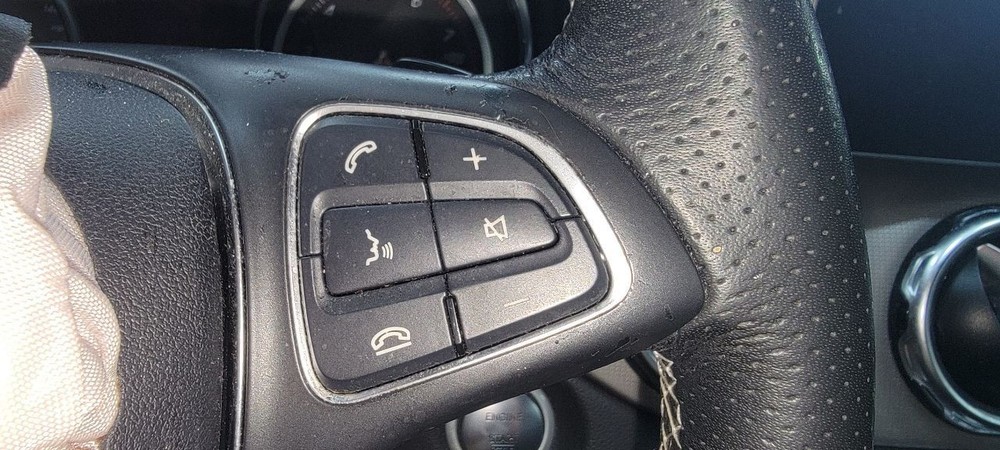 2018 Mercedes GLA250 Camera Projector