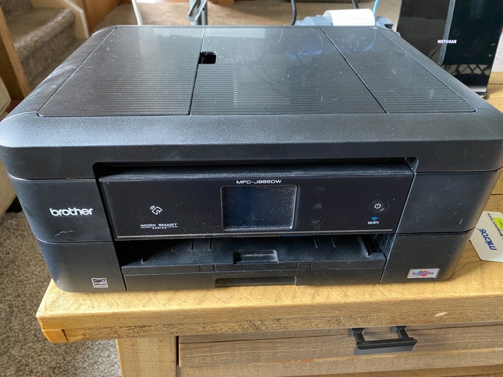 Oracle MICROS POS system 3700, 2 Terminals & Printers, Kitchen Printer, Server