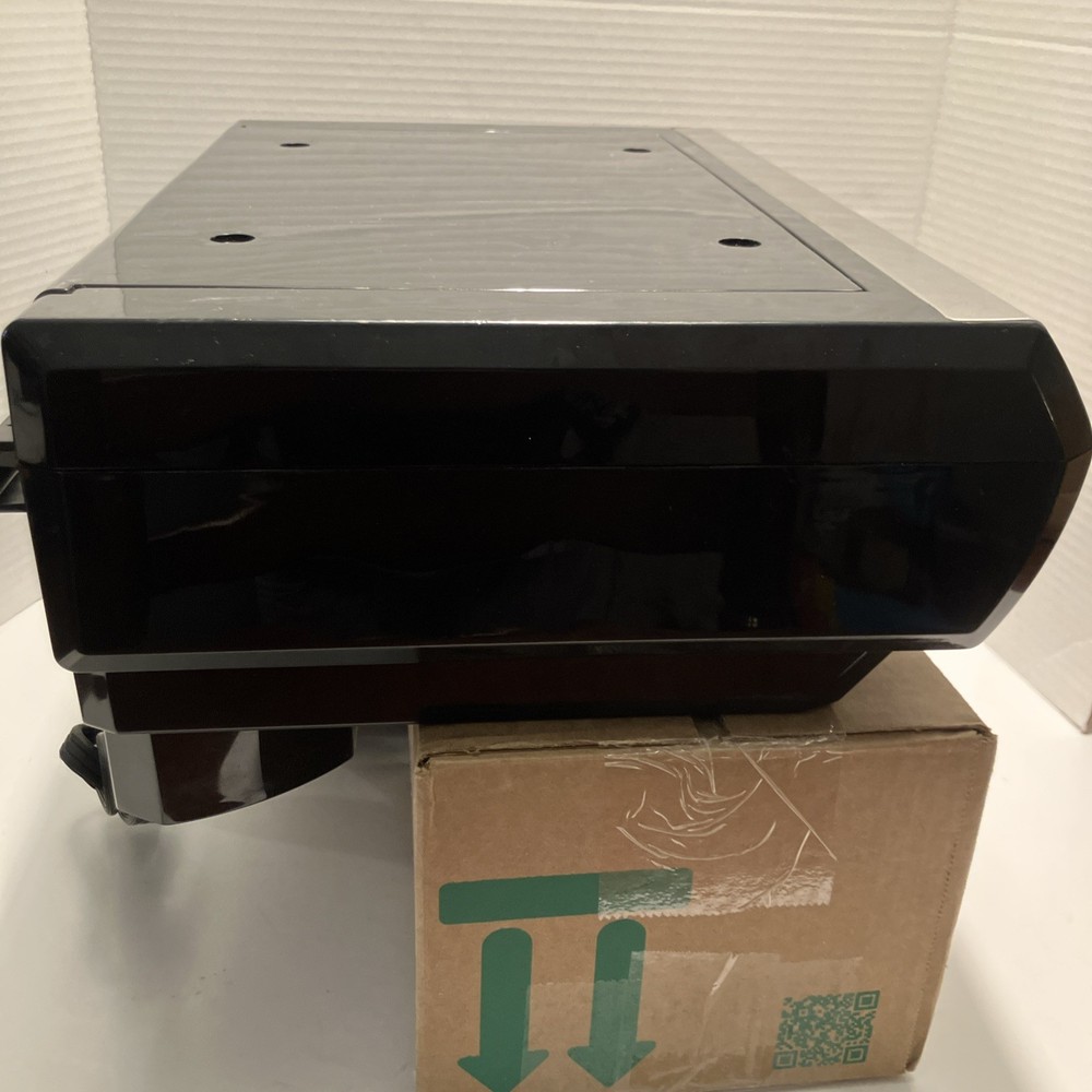 Black & Decker Spacemaker SDC850 Under Cabinet 8 Cup Coffee Maker - EUC -READ