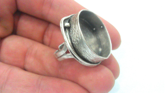Round Ring Blank Setting Base Bezel Cabochon Antique Silver Plated Brass G9637