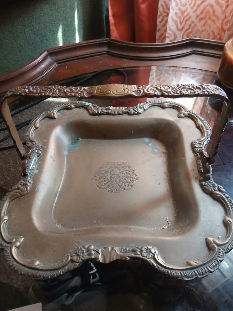1890s Solid Brass Copper Basket Dish By Queen Victoria Sheffield 10"x7" Handle