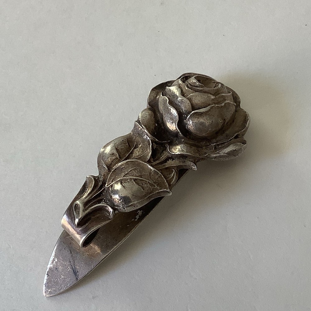 Gorham Antique Sterling Silver Floral Rose Chatelaine Clip