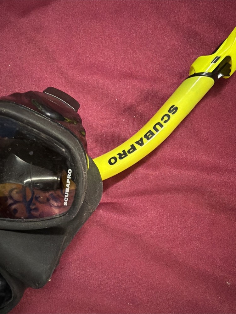 scuba pro set mask snorkel