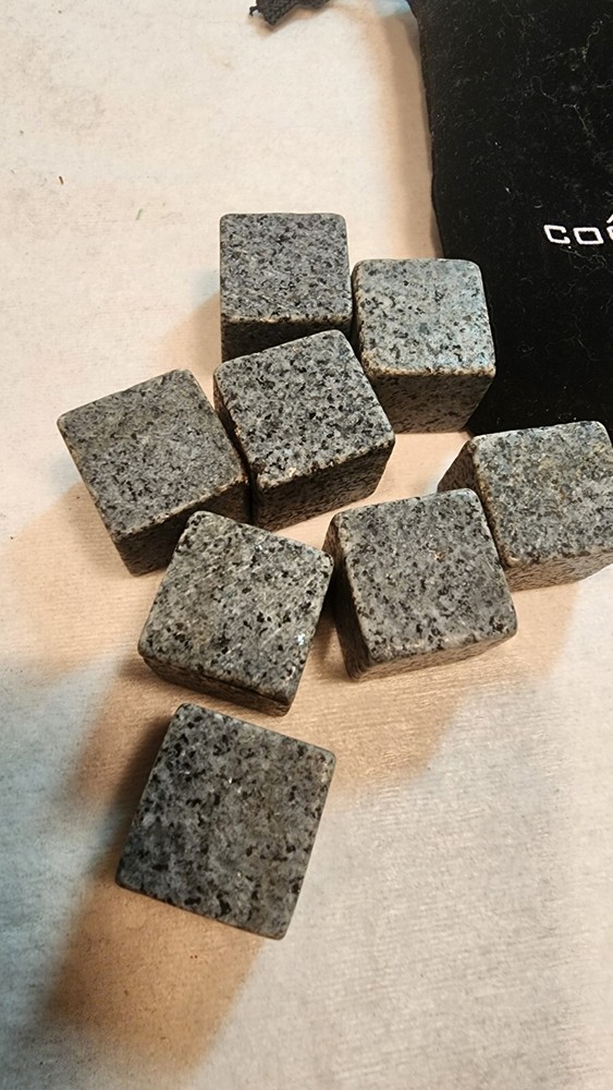 Whiskey Chill chilling Cool Stones, 8, plus black velvet pull string bag