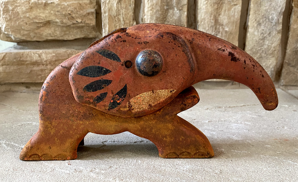 CAST IRON 1930's VINDEX ELEPHANT NUTCRACKER -ORIGINAL PAINT