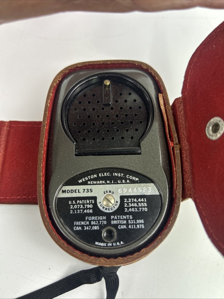 Weston Master Universal Exposure Meter Model No 735 w/Leather Case Instructions