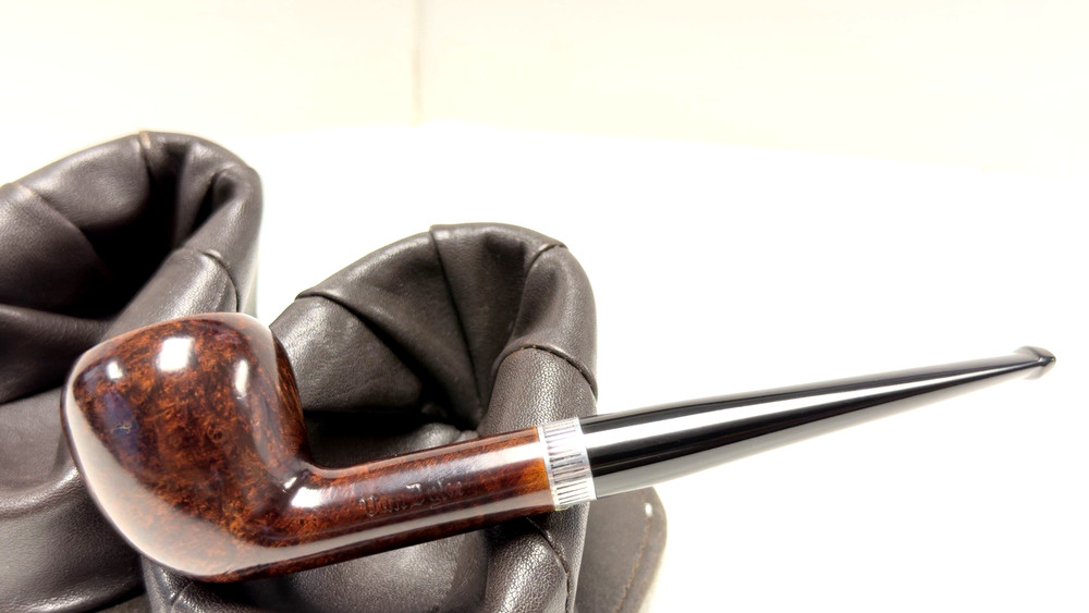 VAN DYKE Smooth Medium Acorn / Pear with Tapered Ebonite Stem
