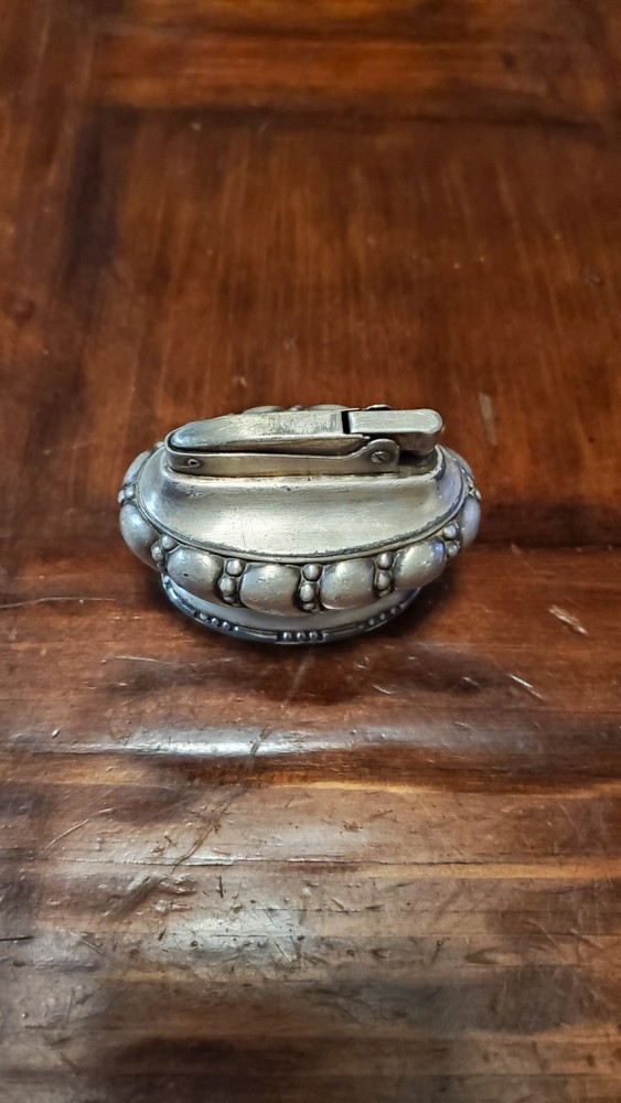 Vintage Silver Plated 'Crown' Table Lighter**Empty No Flint**