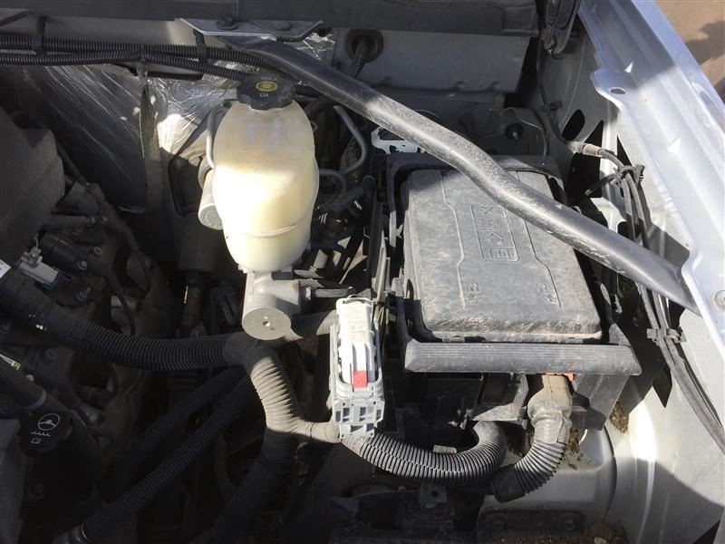SIERRA250 2015 Glove Box 18883